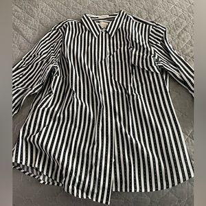 Ladies shirt no iron stripped off white and black